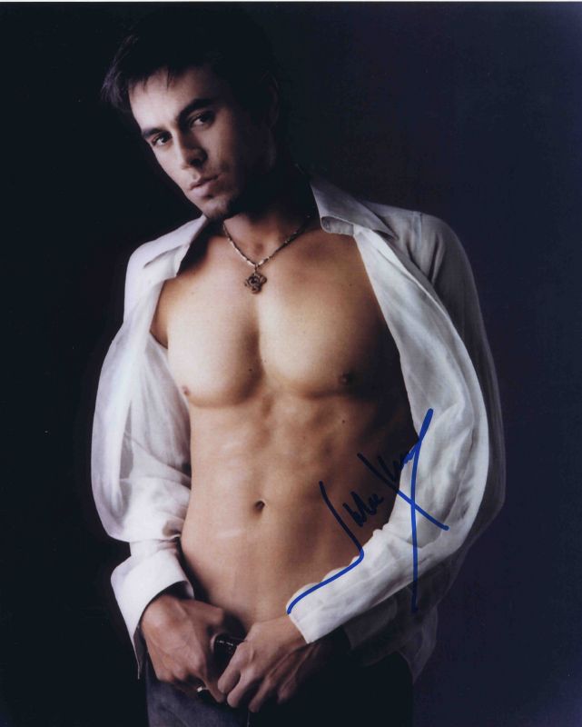 enrique_iglesias_dimelo_sexy_rare_studio_promo_signed__530.jpg